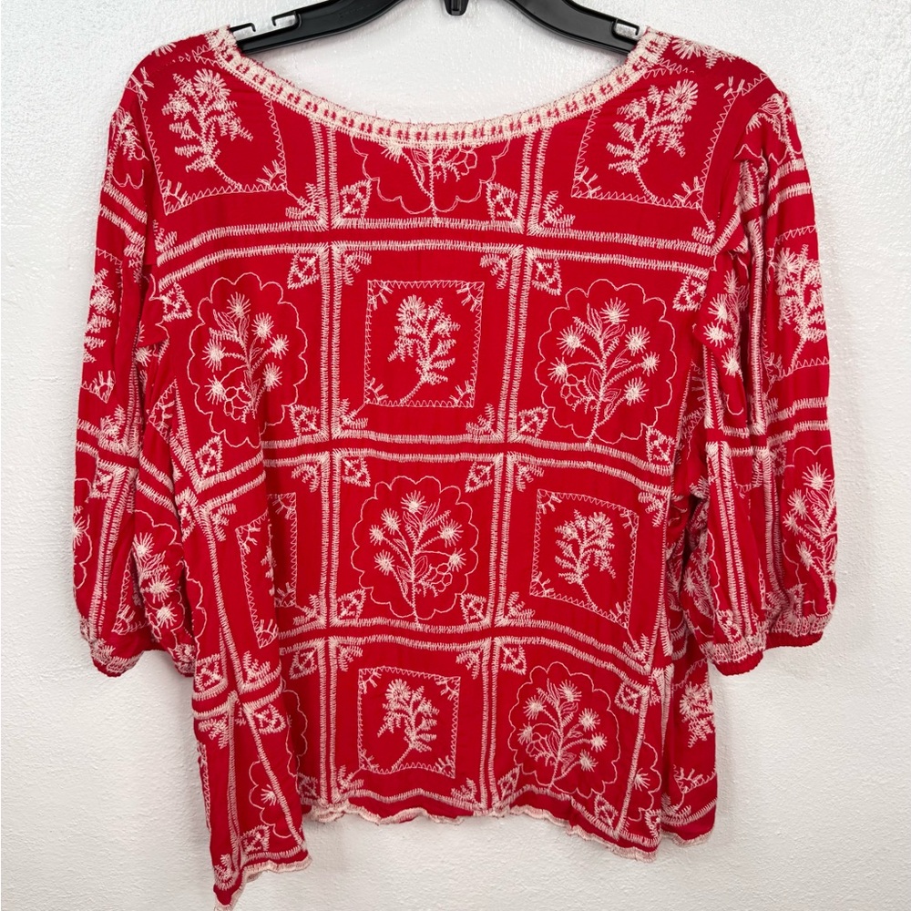 Solitaire Red and White Floral Print Blouse - Picture 2 of 6